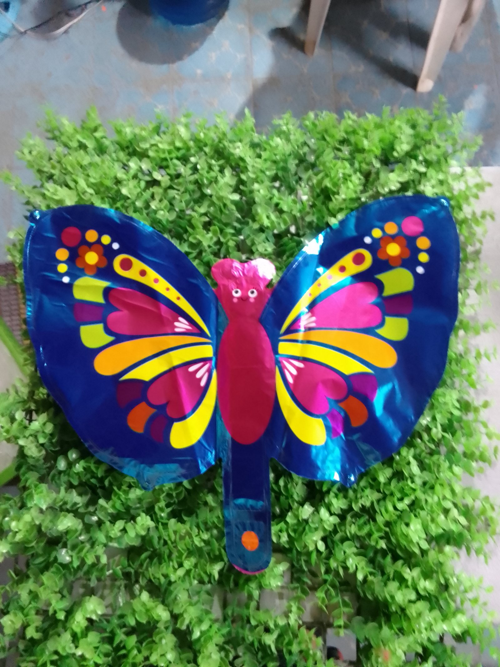 Globo mariposa de colores