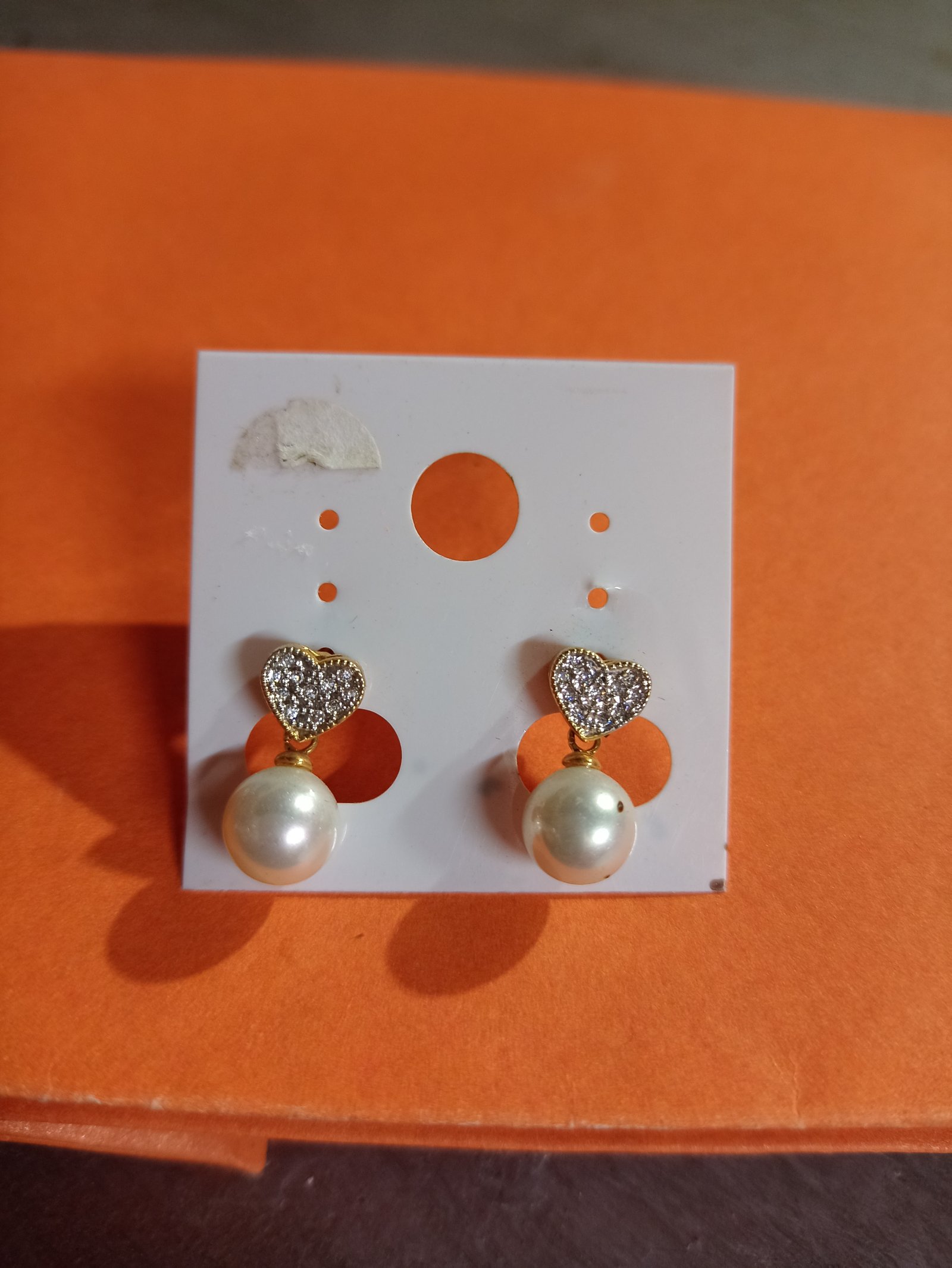 Aretes con perlas