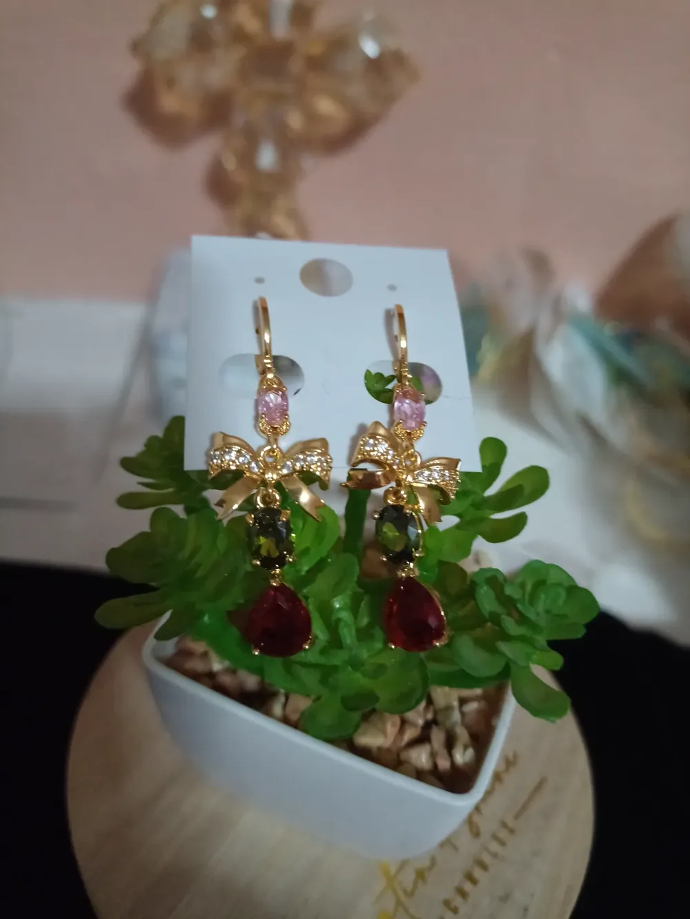 Aretes Huggies circonia