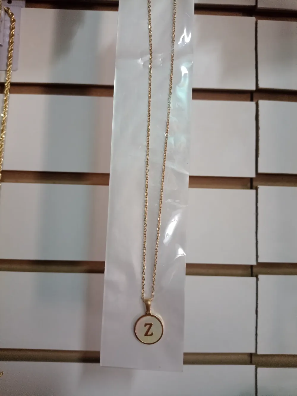Cadena con inicial