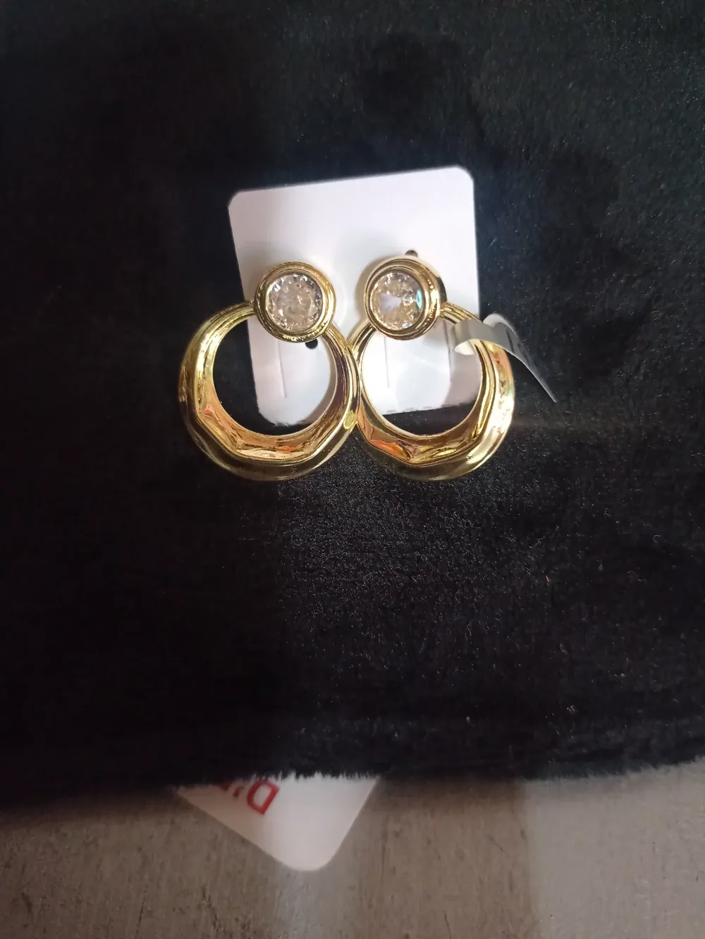 Aretes con circonia